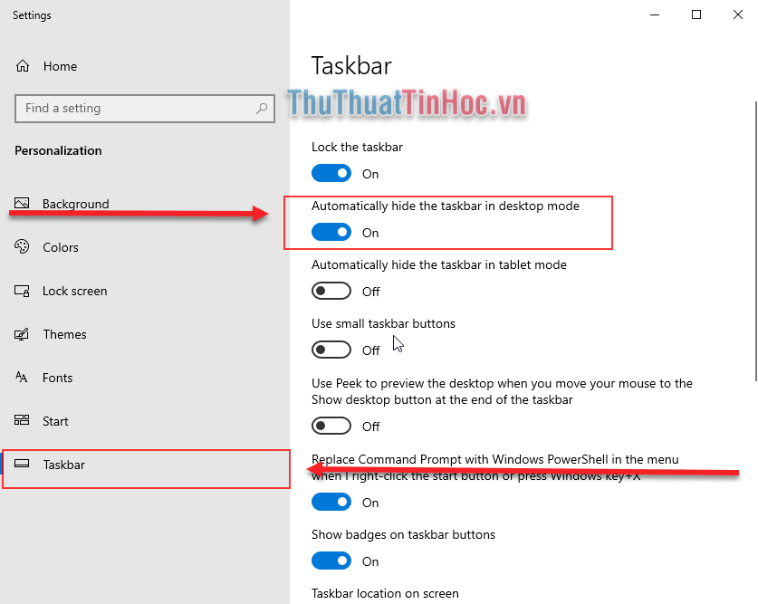 Gạt sang On tại mục Automatically hide the taskbar in desktop mode