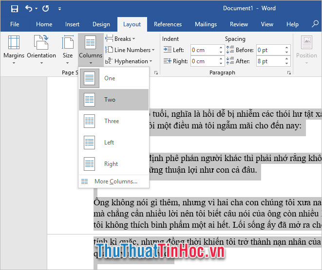 Vào ribbon Layout, chọn Columns trong mục Page Setup