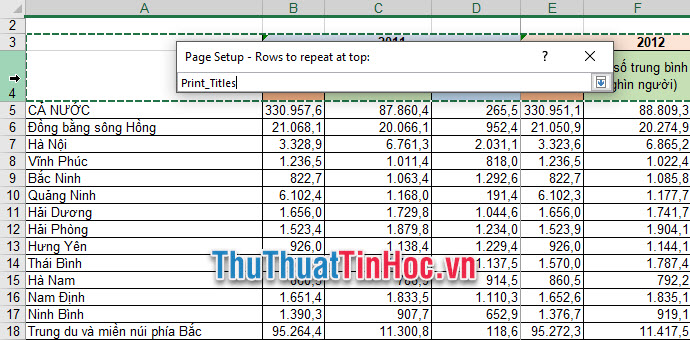 Rows to repeat at top: lặp lại dòng tiêu đề hàng nằm ngang