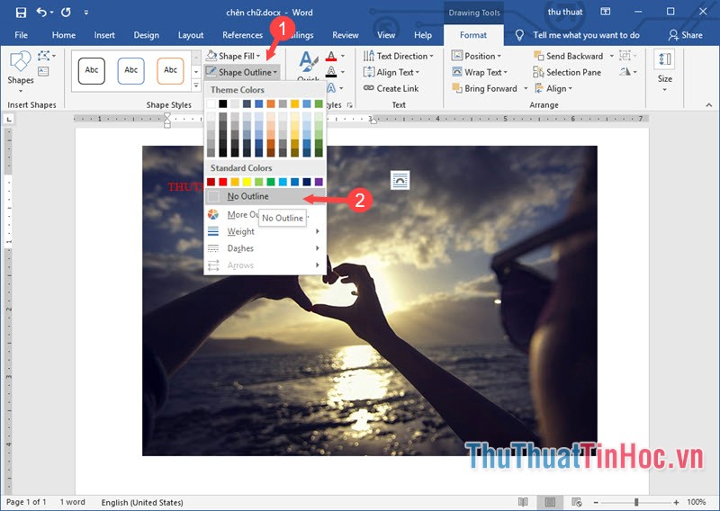 Vào menu Shape Outline - No Outline