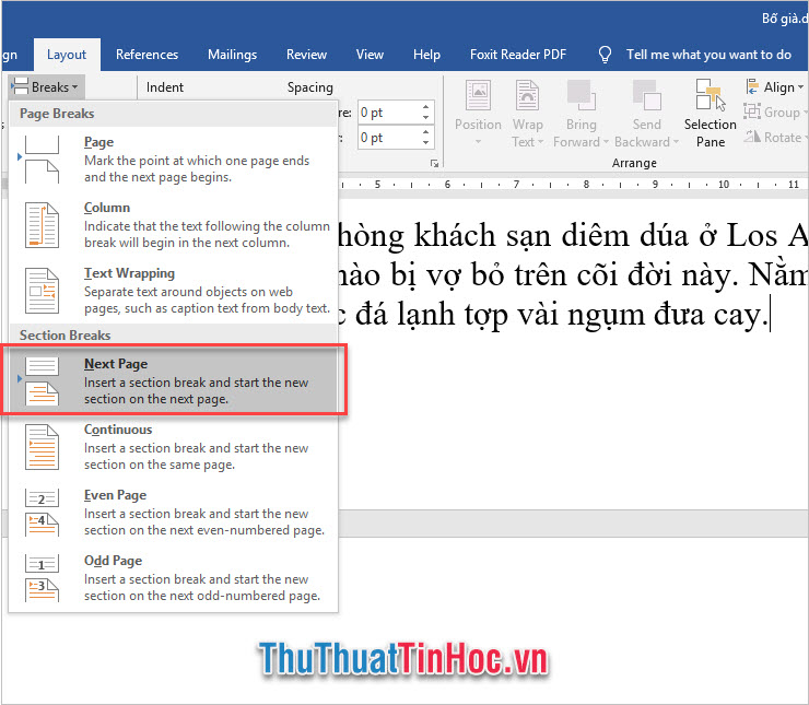 Chọn Next Page để ngắt trang ra một vùng Section mới