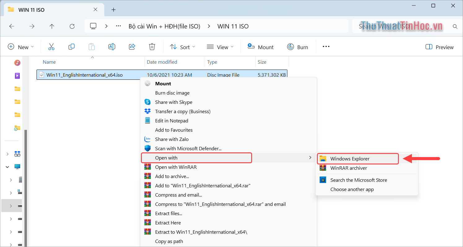 Click file ISO trên Windows 10, 11 chọn Open With → Windows Explorer